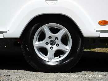 swift-challenger-580se006