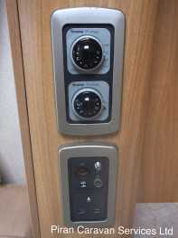 swift-challenger-560-interior006