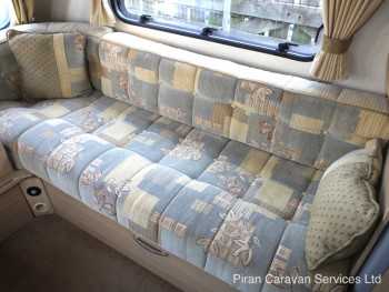 abbey-gts-215-interior003