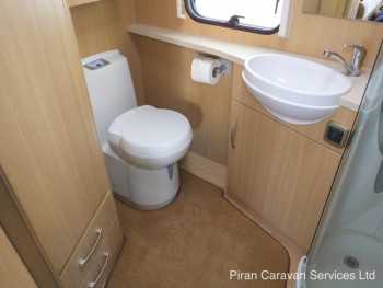 abbey-gts-215-interior017