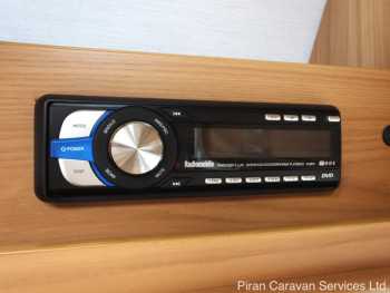 lunar-clubman-se-int008
