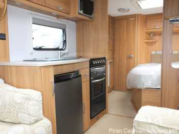 lunar-clubman-se-int009