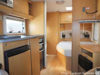 bailey-senator-california-int007