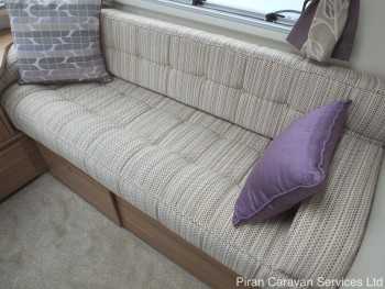 bailey-unicorn-cordoba-interior003