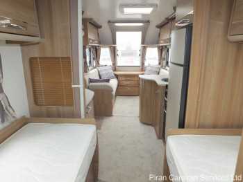 bailey-unicorn-cordoba-interior025