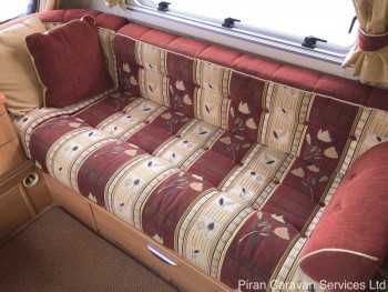 swift-challenger-2004-interior001
