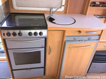 swift-challenger-2004-interior007