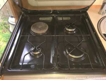 swift-challenger-2004-interior009