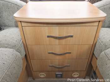 coachman-laser-int-pics004