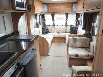 bailey-olympus-620-interior021
