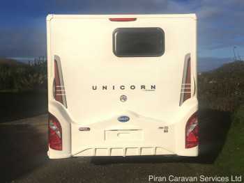 bailey-unicorn-valencia-ext002