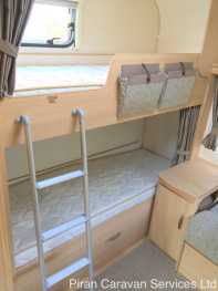 coachman-amara-interior018