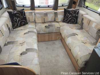 bailey-olympus-interior002