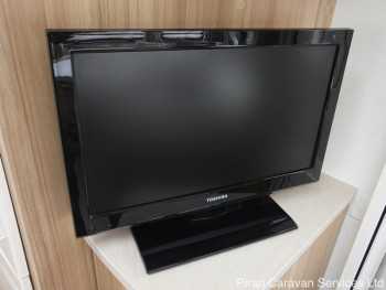 lunar-clubman-sb-int014