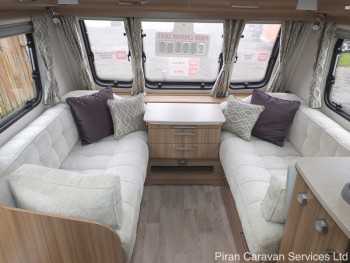 lunar-clubman-sb-int022