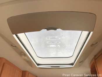 hymer-nova010