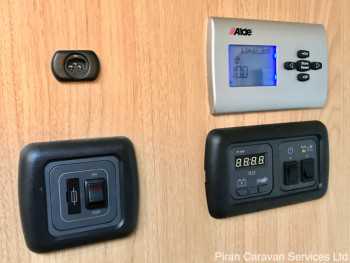 elddis-crusader-int-pics016