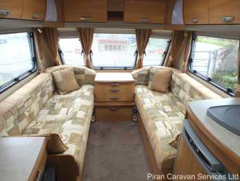 swift-challenger-interior
