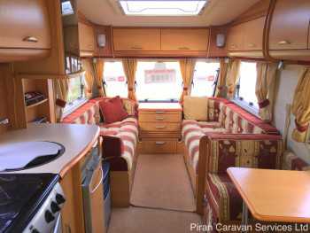 swift-challenger-2004-interior017